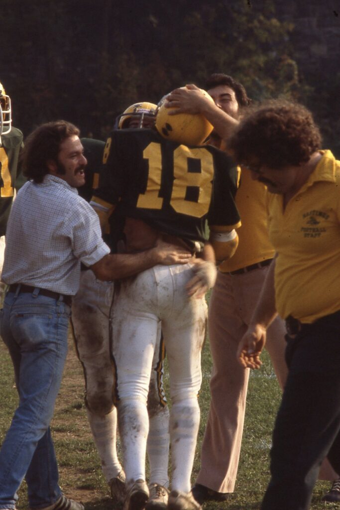 Montgomery/Solovey Football Collection. 1978-1981. Picture 81 of 296.